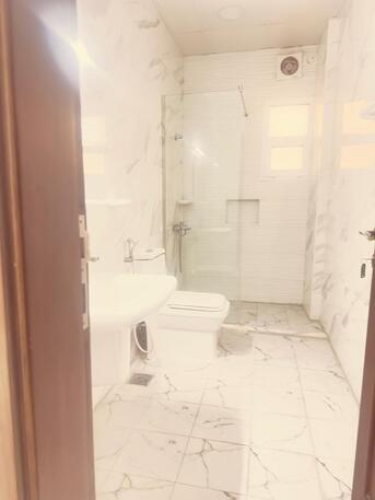Adliya, Apartments, Flats, Houses & Villas, BHD 380/month,  Furnished,  2 BR,  LUXURY FULLY FURNISHED TWO BEDROOM FLAT FOR RENT IN ADLIYA