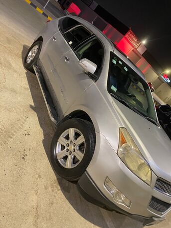 Riyadh, Vehicles, Cars & Trucks , SAR 12000,  Chevrolet Traverse,  2009,  Automatic,  400000 KM,    4x4 Selling For Exit