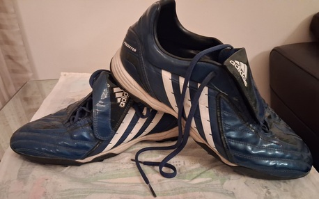 Manama, Sporting Goods, BHD 12,  Adidas Predator TRX-TF