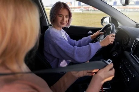 Toronto, Business, Easy Car Driving Classes Wolfville, N.S. For Everyday Road Confidence