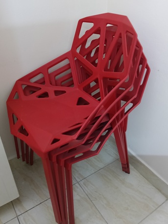 East Riffa, Furniture, BHD 20,  Chair Frame Material Metal