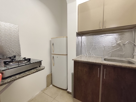 Diraz, Apartments, Flats, Houses & Villas, BHD 140/year,  1 BR,  Diraz:- Furnished Studio OnnRent With Unlimited Ewa..