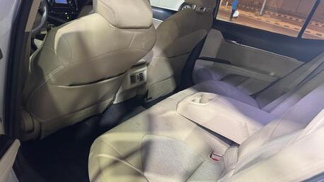 Riyadh, Vehicles, Cars & Trucks , SAR 53000,  TOYOTA CAMRY HEV HYBRID,  2019,  Automatic,  200 KM,  ORIGIGINAL CONDITION 5