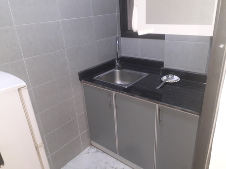 Manama, Apartments, Flats, Houses & Villas, BHD 160/month,  Furnished,  1 BR,  90 Sq. Meter,  1 Bhk Furnished Flat Available In Gudabiya Call Aleena