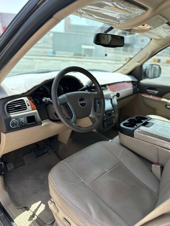 Riffa, Vehicles, Cars & Trucks , BHD 4900,  GMC YUKON 2014 BROWN,  2014,  Automatic,  280000 KM,