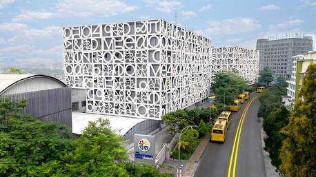 Kolkata, Lessons Offered, The Newtown School