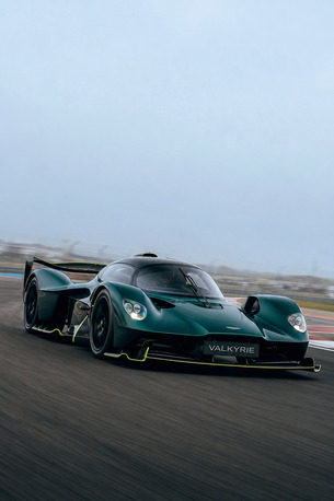 New York, Automotive, Aston Martin Valkyrie