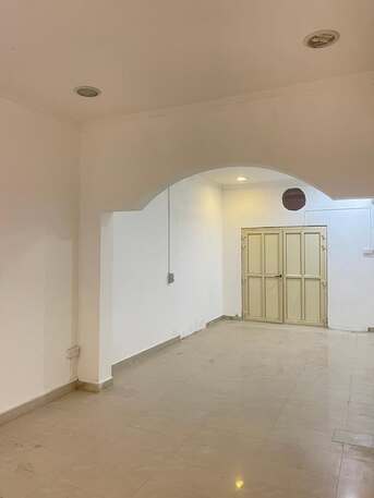 Manama, Apartments, Flats, Houses & Villas, BHD 110/month,  45 Sq. Meter,  Store For Rent In Adlyia, Near Alhilal Hospital For Rent
