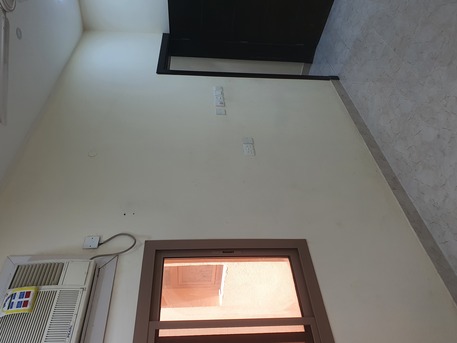 Tubli, Apartments, Flats, Houses & Villas, BHD 160/month,  2 BR,  For Rent Flat With Ewa 160/ Neg