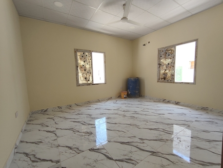 Budaiya, Apartments, Flats, Houses & Villas, BHD 160/year,  1 BR,  Budaiya:- Studio Flat On Rent With Unlimited Ewa & Split Ac..