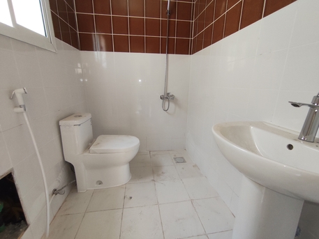 Budaiya, Apartments, Flats, Houses & Villas, BHD 160/year,  1 BR,  Budaiya:- Studio Flat On Rent With Unlimited Ewa & Split Ac..