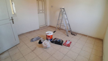 Manama, Apartments, Flats, Houses & Villas, BHD 130/month,  1 BR,  Ras Ruman:- Close To Almoayyed Parking.  1BHK Unfurnished Flat On Rent.  Bd 130/- With EWA