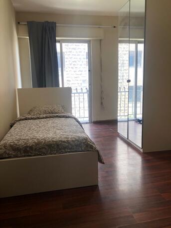 Abdoun, Apartments, Flats, Houses & Villas, JOD 550/month,  3 BR,  170 Sq. Meter,  New Furnished Apartment In Best Quiet And Best Served Area In Luxurious Abdoun