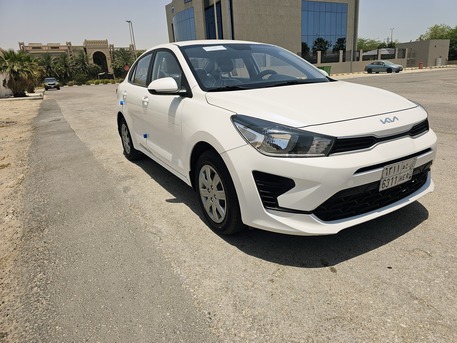 Khobar, Vehicles, Cars & Trucks , Kia Rio 5-Door,  2023,  Automatic,  60 KM,  Kia Rio  Orginl Paint .Cruise Control