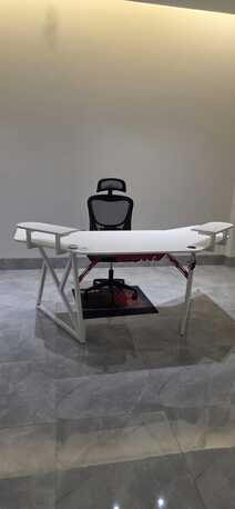 Al Rakah Al Janubiyah, Furniture, SAR 350,  Desk And Office/gaming Chairs