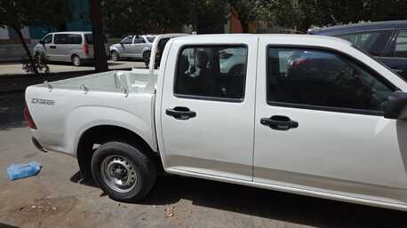 Al Batha, Vehicles, Cars & Trucks , SAR 26000,  Isuzu D-MAX,  2011,  Manual,  462000 KM,  - Double Cab Pickup For SALE!!!