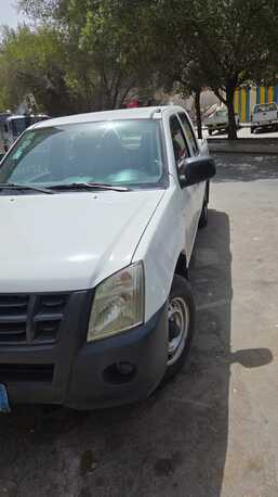 Al Batha, Vehicles, Cars & Trucks , SAR 26000,  Isuzu D-MAX,  2011,  Manual,  462000 KM,  - Double Cab Pickup For SALE!!!
