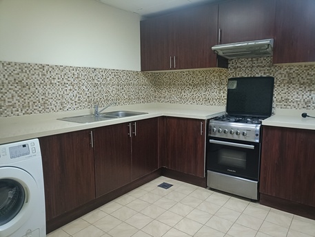 Tubli, Apartments, Flats, Houses & Villas, BHD 300/month,  3 BR,  150 Sq. Meter,  Semi Furnished 3bhk Without Ewa