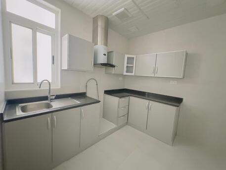 Manama, Apartments, Flats, Houses & Villas, BHD 240/month,  2 BR,  150 Sq. Meter,  Modern 2BHK|Balcony|Elevator|central And Spilt Ac