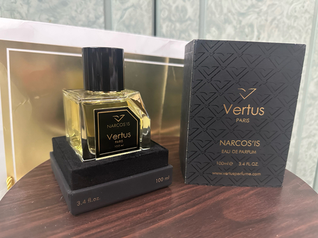 Riyadh, Perfumes & Fragrances, SAR 370,  عطر نيش ناركيسوس فيرتوس فرنسي Narcosis Vertus