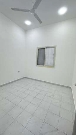 Gudaibiya, Apartments, Flats, Houses & Villas, BHD 150/month,  1 BR,  Flat For Rent In Gudaibiya Nearby LuLu With EWA , Unlimited
