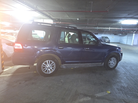 Riyadh, Vehicles, Cars & Trucks , SAR 33000,  Ford Expedition,  2013,  Automatic,  200 KM,  Expedition