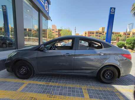 Riyadh, Vehicles, Cars & Trucks , SAR 19500,  Hyundai Accent,  2013,  Automatic,  337000 KM,     Model