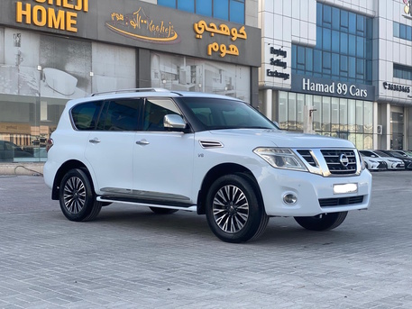 Manama, Vehicles, Cars & Trucks , BHD 6500,  Nissan Patrol,  2015,  Automatic,  213000 KM,   Platinum  (White)