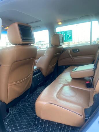Manama, Vehicles, Cars & Trucks , BHD 6500,  Nissan Patrol,  2015,  Automatic,  213000 KM,   Platinum  (White)