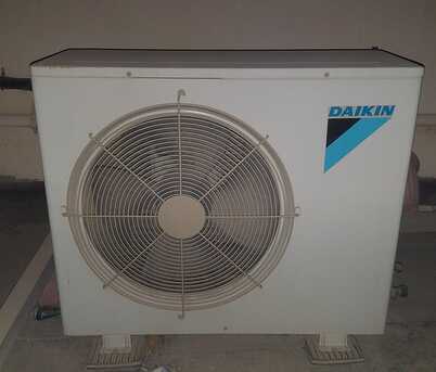 Manama, Air Conditioners, BHD 70,  Daikin Split AC 1.5 TON For Sale R22 Gas