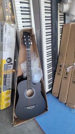 Riyadh, Electronics, SAR 180,  Rixton Acoustic Guitar Brand New Guitar SAR-180