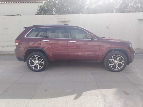 Riyadh, Vehicles, Cars & Trucks , SAR 90000,  Jeep Grand Cherokee V6. 3.6L,  2021,  Automatic,  54000 KM,  Jeep Grand Cherokee 54000KM