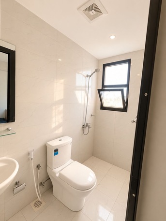 Salmaniya, Housing Exchanges, BHD 120/month,  2 BR,  SHARING FLAT FOR RENT IN SALMANIYA