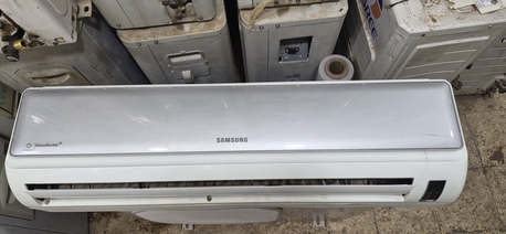 Riyadh, Air Conditioners, SAR 650,  Split Type Air Condition "Exchange Offer....