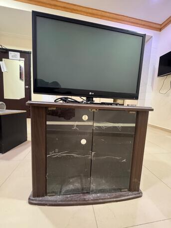 Manama, Furniture, BHD 25,  3 Door Cupboard, 1 TV & 1 TV Stand