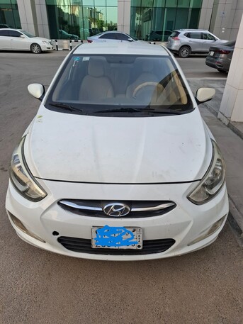 Riyadh, Vehicles, Cars & Trucks , SAR 17000,  Hyundai Accent,  2015,  Automatic,  322000 KM,  Colour: White  Fahas Validity: Valid Istemara