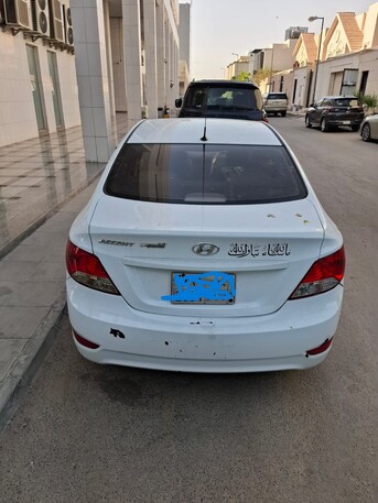 Riyadh, Vehicles, Cars & Trucks , SAR 17000,  Hyundai Accent,  2015,  Automatic,  322000 KM,  Colour: White  Fahas Validity: Valid Istemara