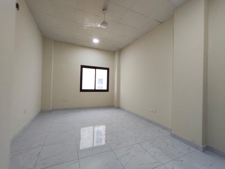 East Riffa, Apartments, Flats, Houses & Villas, BHD 140/year,  1 BR,  East Riffa:- Studio Flat On Rent With Unlimited Ewa..