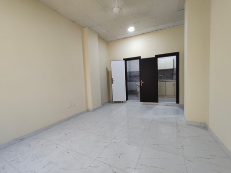 East Riffa, Apartments, Flats, Houses & Villas, BHD 140/year,  1 BR,  East Riffa:- Studio Flat On Rent With Unlimited Ewa..