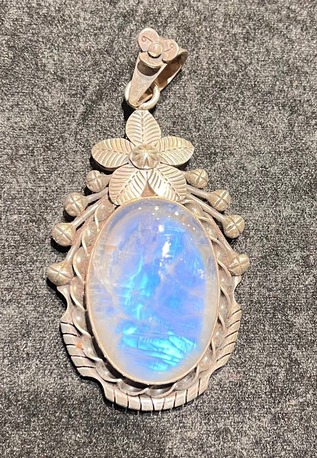 New York, Jewelry, USD 375,  Discover Ethereal Women