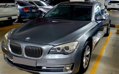 Riyadh, Vehicles, Cars & Trucks , SAR 52000,  BMW 730 LI,  2014,  Automatic,  294 KM,  WELL MAINTAINED | FULL OPTION | EXECUTIVE LUXURY SEDAN