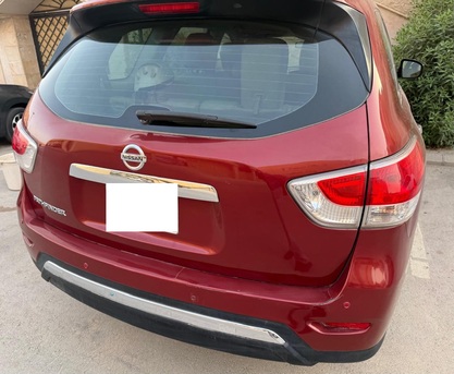 Riyadh, Vehicles, Cars & Trucks , SAR 37000,  Nissan Pathfinder,  2013,  Automatic,  178500 KM,    For Sale. 37500 SAR