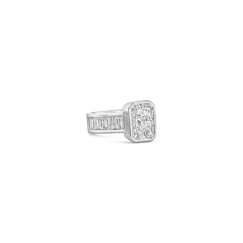 Sharjah, Jewelry, AED 8600,  Radiant Cut Lab Grown Diamond Ring In Eternity Band