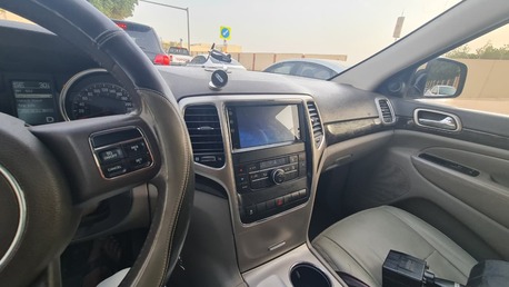 Al Shemaysi, Vehicles, Cars & Trucks , SAR 22000,  Jeep Grand Cherokee,  2012,  Automatic,  251000 KM,   Laredo  &ndash; 3.6L (Gold) For Sale