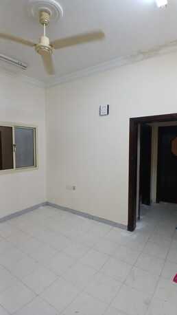 Hidd, Housing Exchanges, BHD 1100/month,  2 BR,  0 Sq. Meter,  For Rent Building In Hidd Suitable For Staff Or Invesment