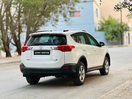 Manama, Vehicles, Cars & Trucks , BHD 3950,  Toyota RAV4,  2015,  Automatic,  190000 KM,    MODEL VERY WELL MAINTAINED CAR IN EXCELLENT CONDITION CALL 33665080, 3326
