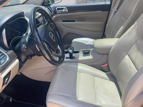 Riyadh, Vehicles, Cars & Trucks , SAR 56000,  2014 Jeep Grand Cherokee Limited,,  2014,  Automatic,  172000 KM,    Transmission, Gasoline, Mileage: 117,000 Km, 4