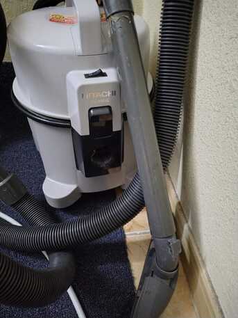 Al Batha, Household Items, SAR 200,  Hitachi Vacuum Cleaner