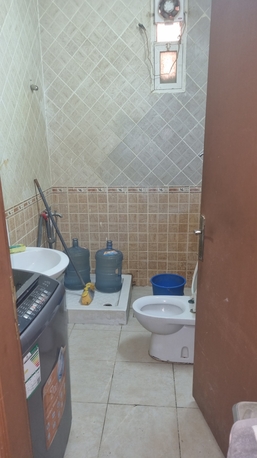 Al Aqeeq, General, Room Available