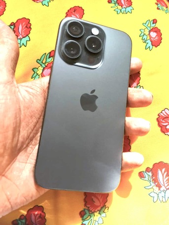 Al Safa, Mobile Phones, SAR 3000,  Iphone 15 Pro Black Titanium